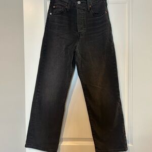 Levi’s Ribcage Straight Ankle Jeans